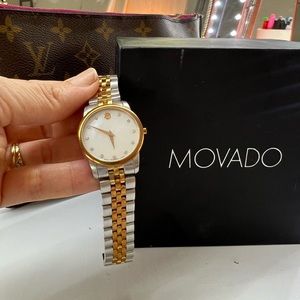 MOVEDO Watch with diamonds